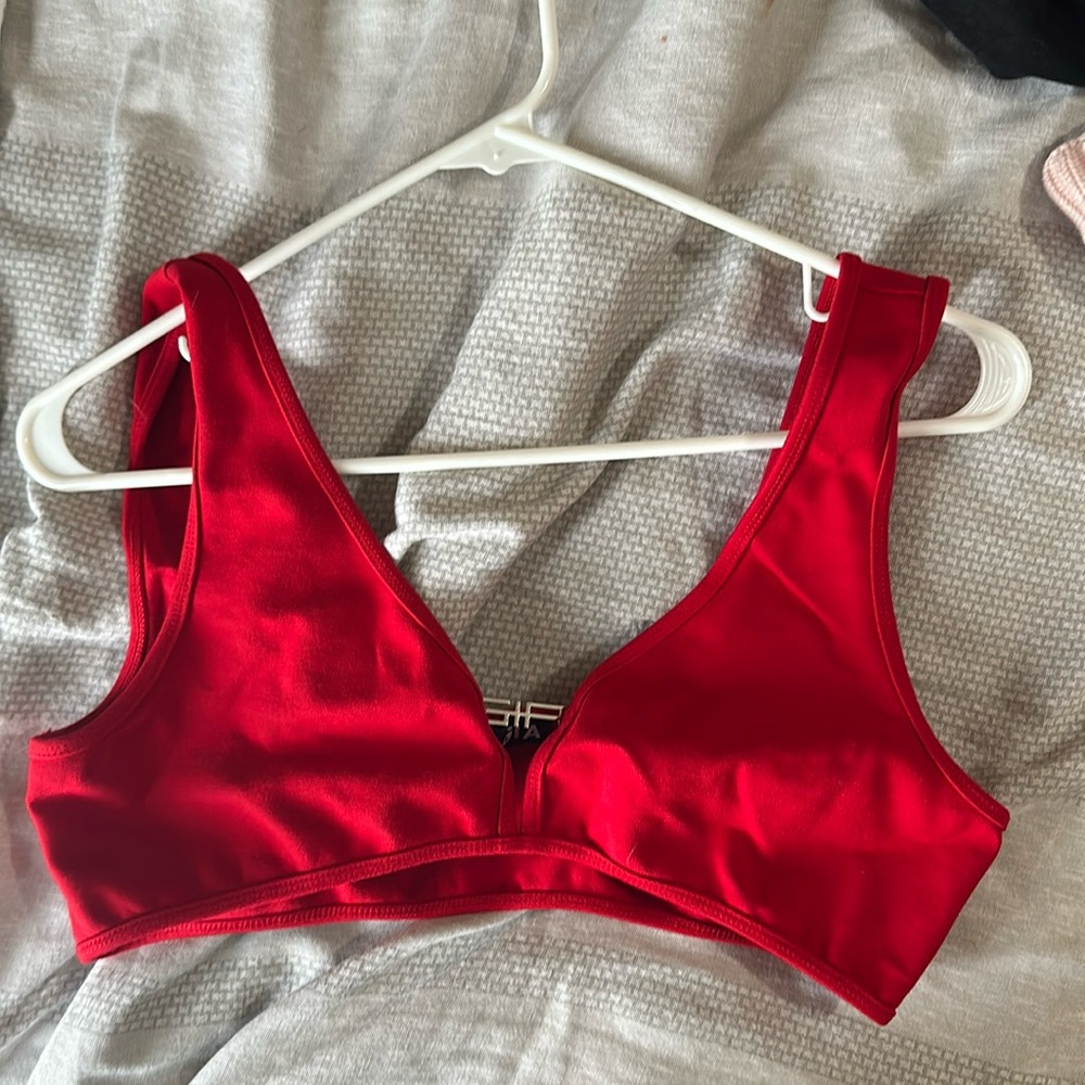 I AM GIA red lucid top SIZE XL
